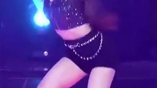 Let’s All Jizz Together For Chaeryeong And Her Sexy Thighs