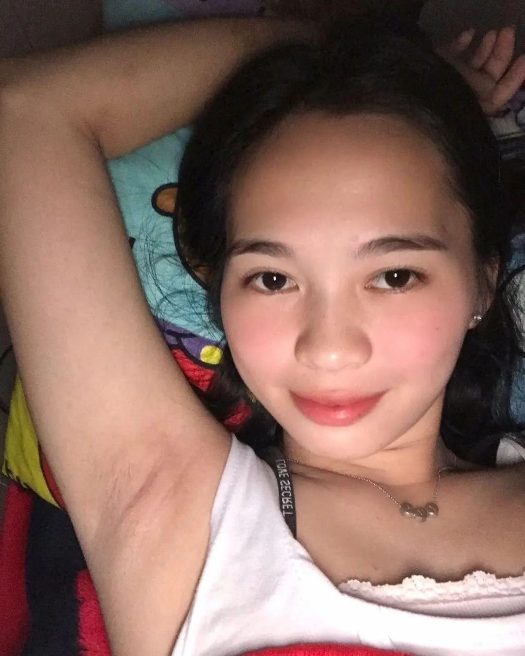 Pinay love to flaunt body and armpit #a46vC2Rb