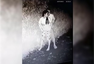 Viral Quickie SEX em Gilid of Kalsada, Huling Huli em CCTV