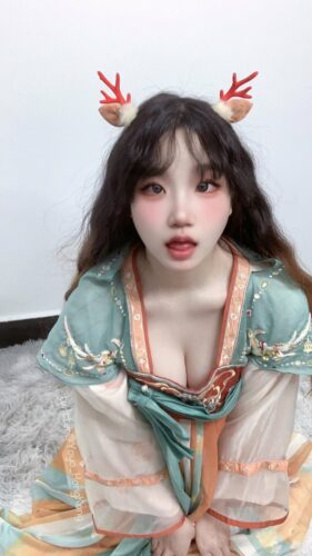 Asian Model (Leaked) #7L4KHuPp