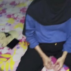 INDONESIAN YOUNG WIFE PREGNANT HIJAB – compilation